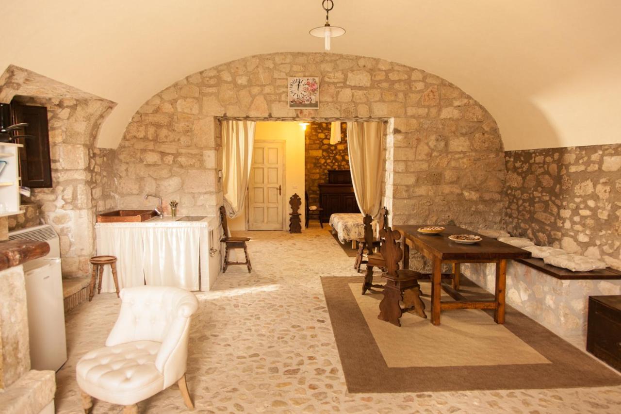 Agriturismo La Commenda-Adults Only Cascia Room photo