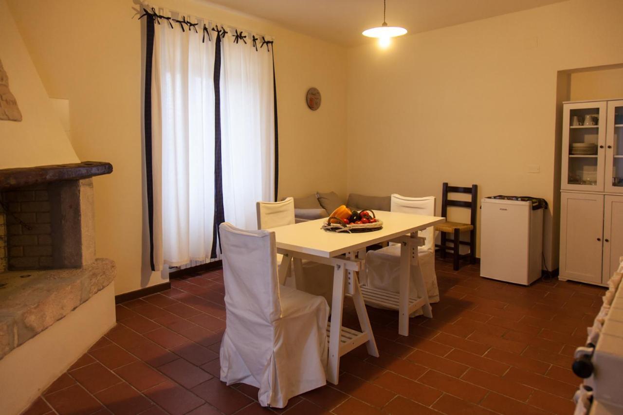 Agriturismo La Commenda-Adults Only Cascia Room photo